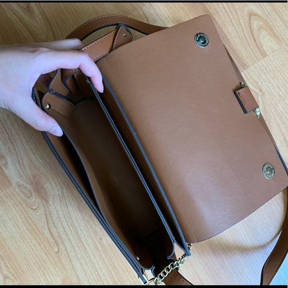 Circle Ring Brown Crossbody Bag - Picture 7 of 8